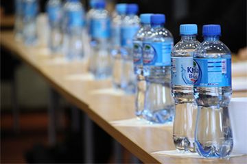 The current trend of packaging in water bottle industry