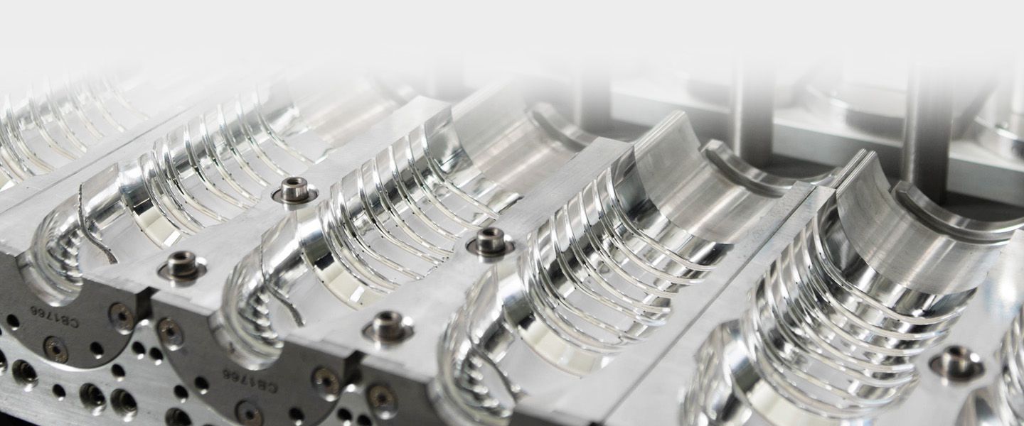 the mold of PET bottle injection blow molding